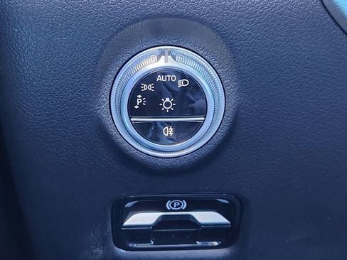 Used 2023 Mercedes-Benz C 300 Sedan image 20