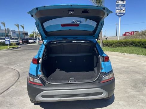 Used 2022 Hyundai Kona SEL AWD/4WD image 24