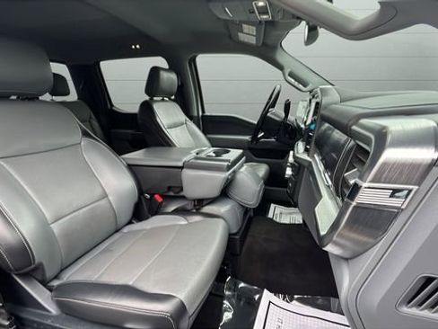 Used 2021 Ford F150 Lariat w/ Equipment Group 501A Mid image 31