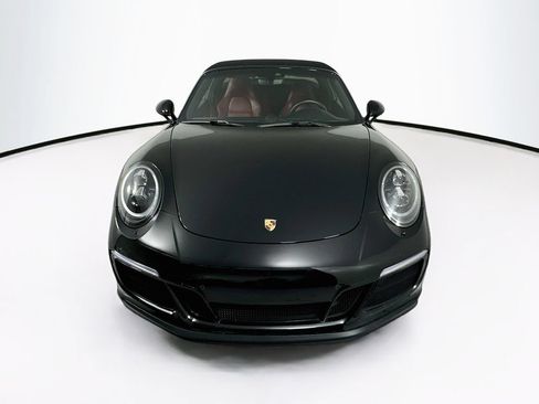 Used 2018 Porsche 911 Targa 4 GTS AWD/4WD image 3