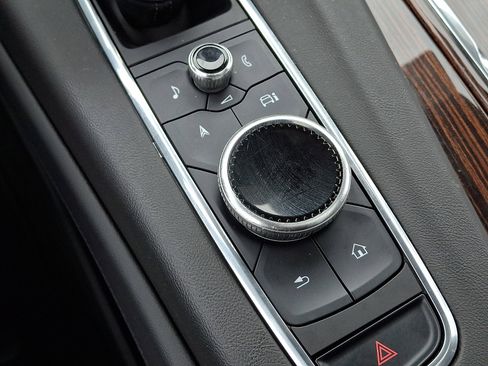 Certified 2023 Cadillac Escalade ESV Premium Luxury image 35