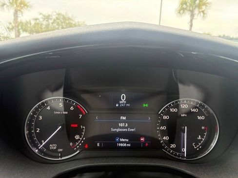 Certified 2024 Cadillac XT6 Luxury FWD image 22