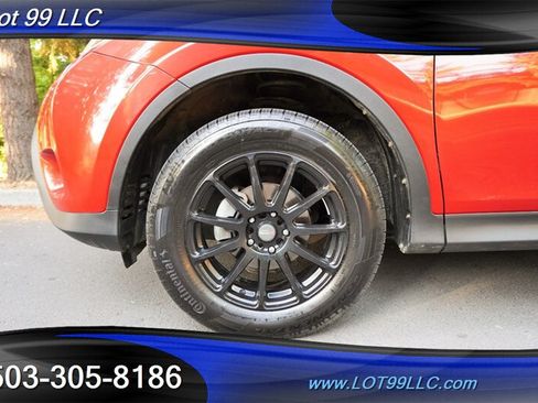 Used 2015 Toyota RAV4 LE AWD/4WD image 3