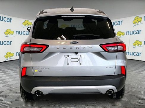 Used 2024 Ford Escape Active image 5