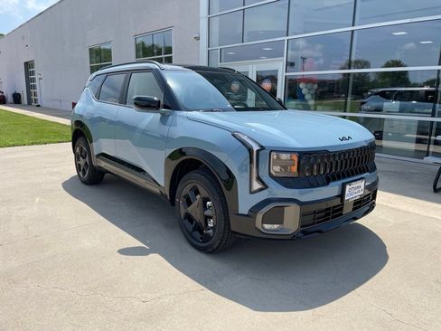 New 2027 Kia Seltos X-Line AWD/4WD image 1