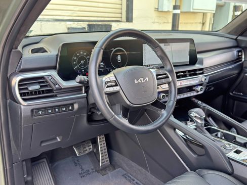 Used 2025 Kia Telluride SX Prestige X-Line AWD/4WD image 14