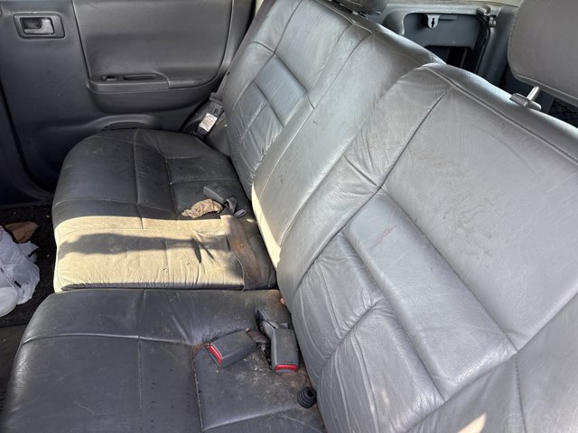 Used 2001 Isuzu Rodeo S RWD image 14
