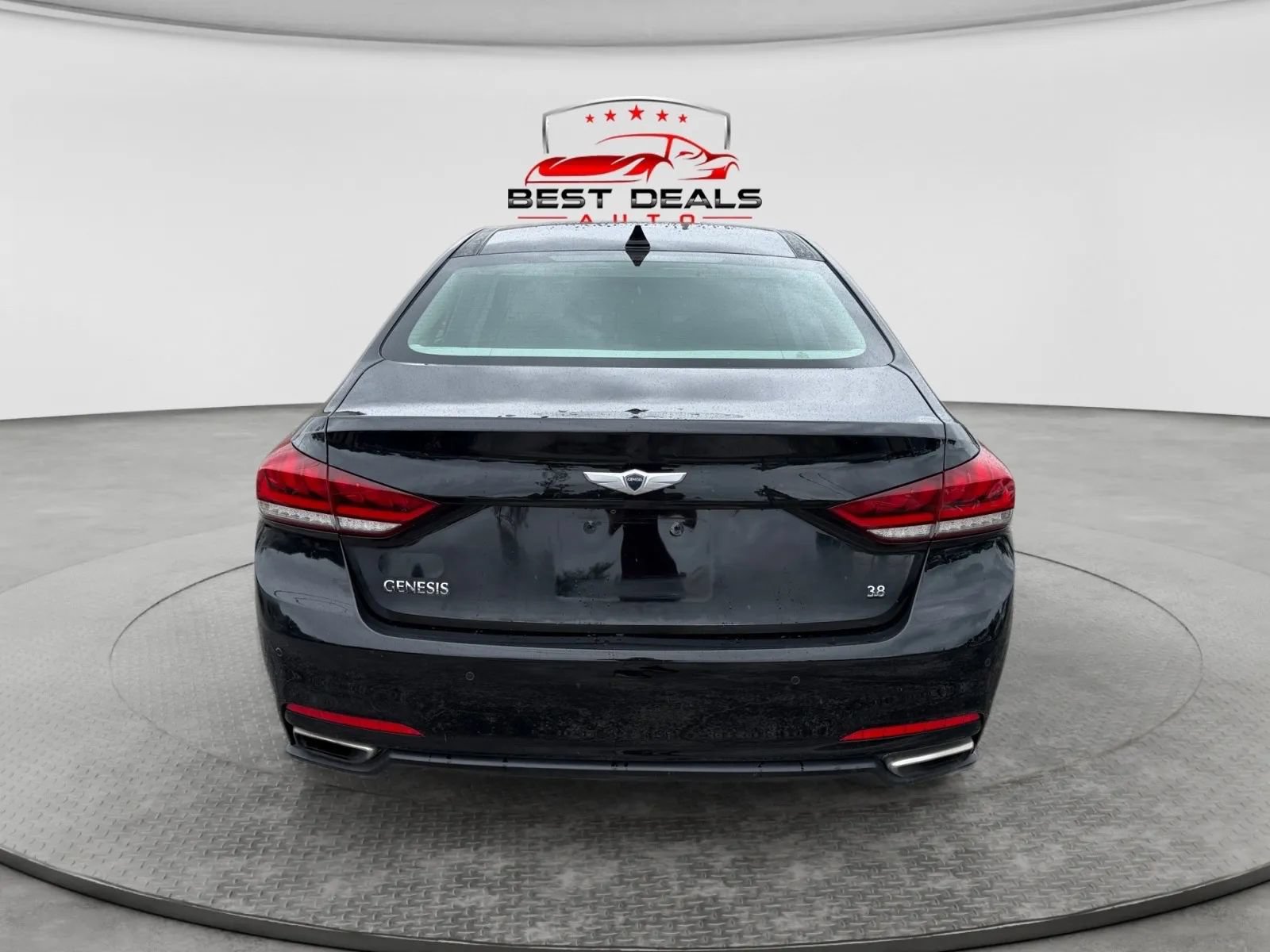 Used 2016 Hyundai Genesis 3.8 w/ Option Group 04 RWD image 4
