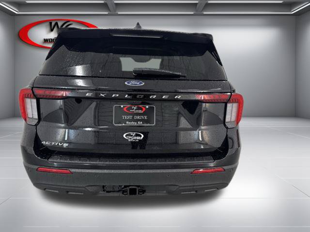 New 2026 Ford Explorer Active RWD image 6