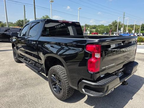 Used 2026 Chevrolet Silverado 1500 Custom Trail Boss AWD/4WD image 3