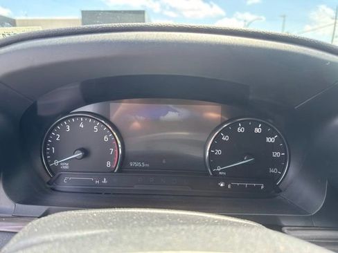 Used 2021 Ford Explorer Limited AWD/4WD image 12