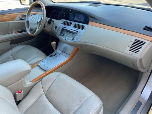 Used 2007 Toyota Avalon Limited image 12