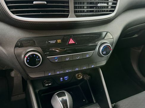 Used 2019 Hyundai Tucson Value w/ Cargo Package image 23