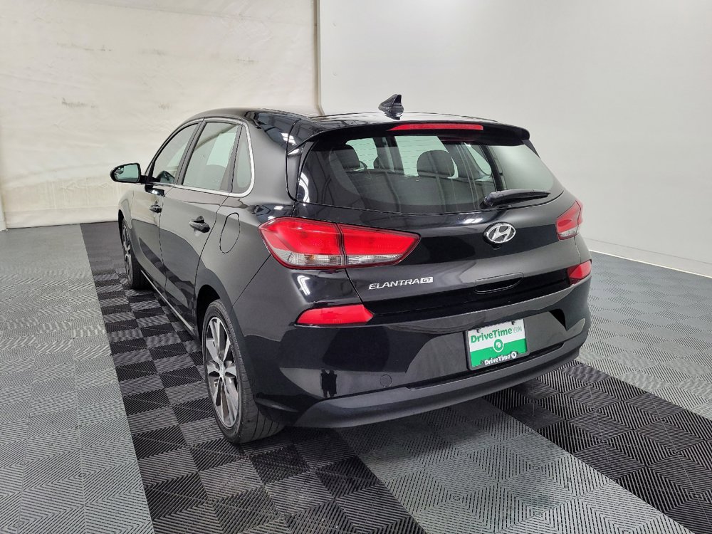 Used 2020 Hyundai Elantra GT FWD image 5