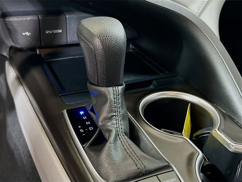 Used 2023 Toyota Camry LE image 14