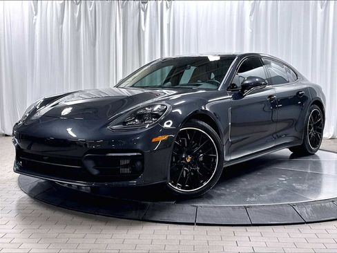 Used 2022 Porsche Panamera 4 Platinum Edition AWD/4WD image 1