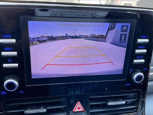 Used 2022 Hyundai Ioniq Blue FWD image 25