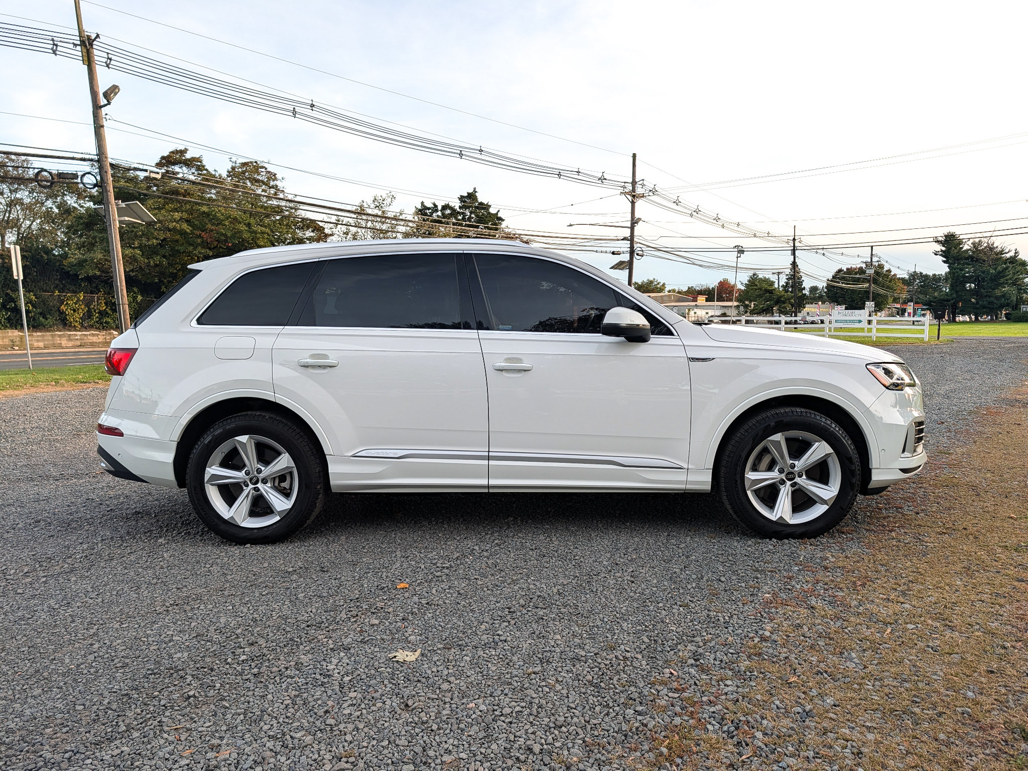 Used 2023 Audi Q7 2.0T Premium Plus w/ Premium Plus Package AWD/4WD image 4