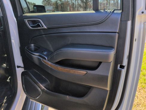 Used 2020 GMC Yukon XL Denali w/ Open Road Package image 21