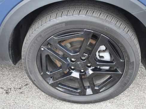 Certified 2025 Kia Telluride SX Prestige X-Line AWD/4WD image 11
