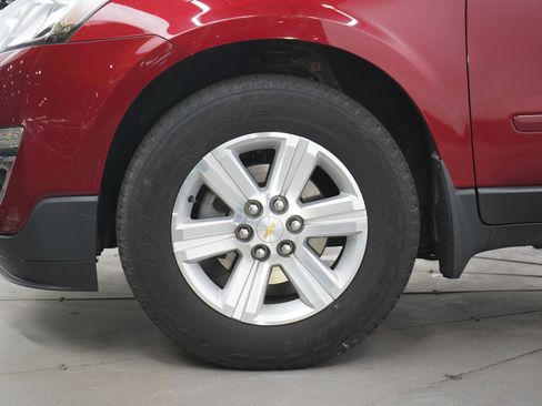 Used 2013 Chevrolet Traverse LT AWD/4WD image 29