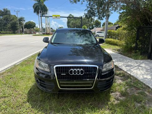 Used 2010 Audi Q5 3.2 Premium Plus AWD/4WD image 2