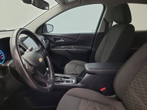 Used 2021 Chevrolet Equinox LT image 17