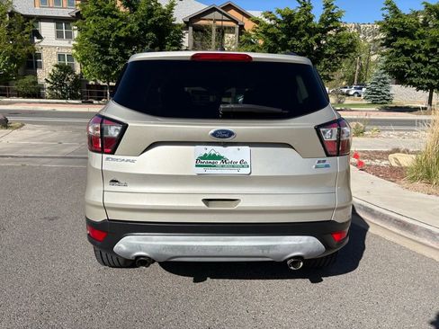 Used 2018 Ford Escape SE AWD/4WD image 7