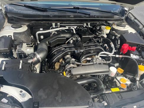 Used 2021 Subaru Outback Premium AWD/4WD image 34