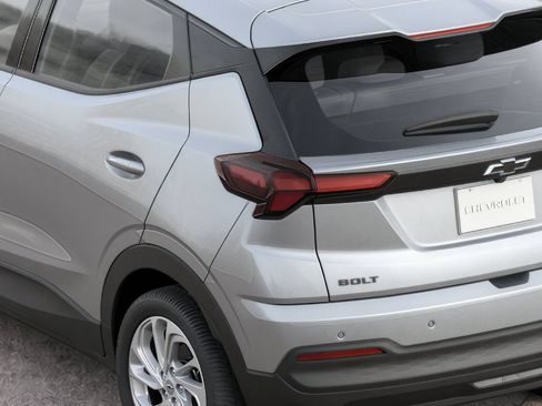 New 2027 Chevrolet Bolt LT FWD image 7