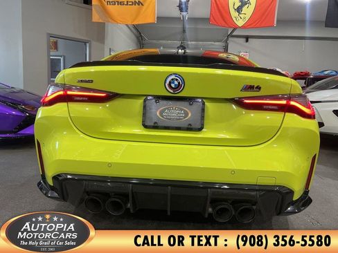 Used 2023 BMW M4 xDrive Competition w/ M Carbon Exterior Package AWD/4WD image 42