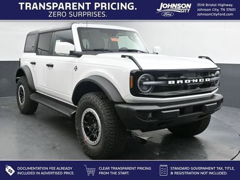 New 2026 Ford Bronco Outer Banks w/ Sasquatch Package AWD/4WD image 1