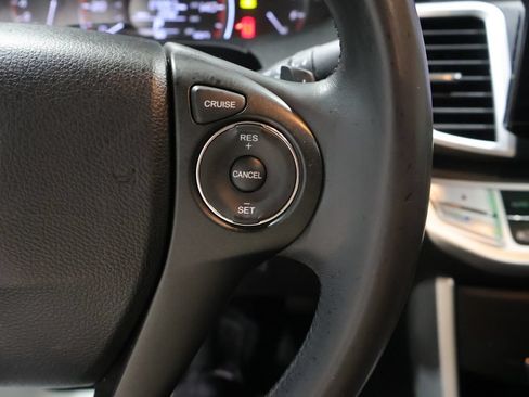 Used 2014 Honda Accord EX-L image 29