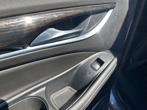 Certified 2021 Buick Enclave Avenir w/ Avenir Technology Package image 36