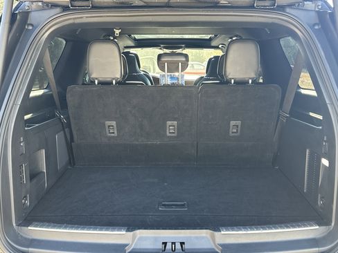 Used 2023 Lincoln Navigator L Reserve image 18