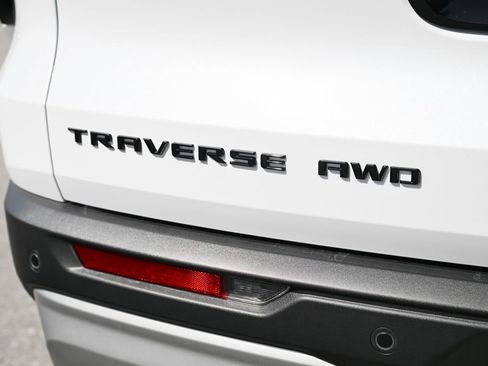 New 2026 Chevrolet Traverse Z71 AWD/4WD image 12