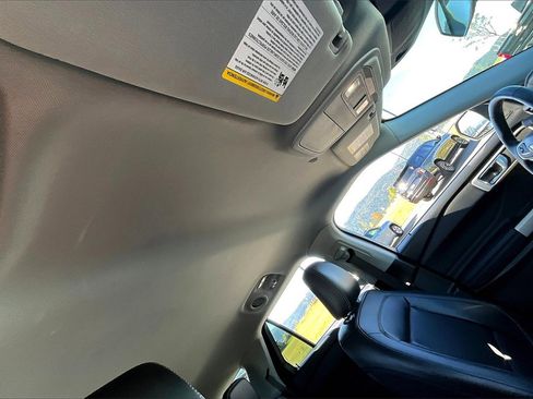 Used 2023 Ford Explorer XLT w/ Equipment Group 202A image 22