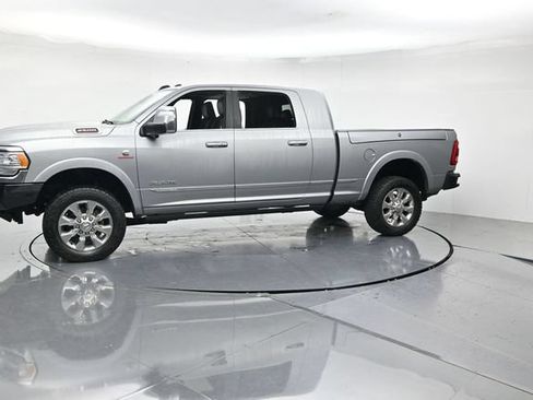 Used 2024 RAM 2500 Limited AWD/4WD image 6