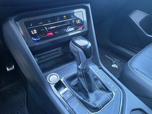 Used 2023 Volkswagen Tiguan SE R-Line FWD image 16