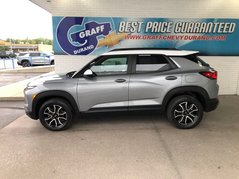 Used 2025 Chevrolet TrailBlazer ACTIV w/ Convenience Package AWD/4WD image 5