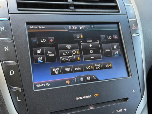 Used 2014 Lincoln MKZ Hybrid w/ Equipment Group 202A Reserve FWD image 33