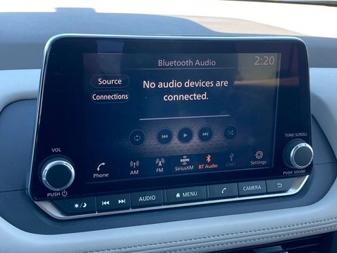 Used 2024 Nissan Rogue SV image 19