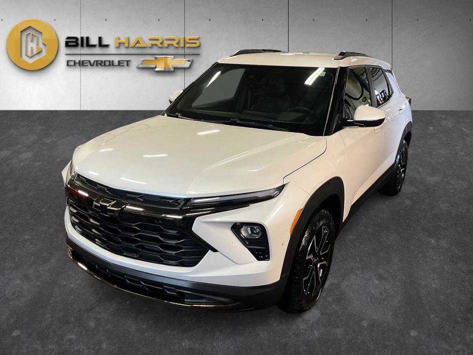 Used 2024 Chevrolet TrailBlazer ACTIV w/ Driver Confidence Package AWD/4WD image 1