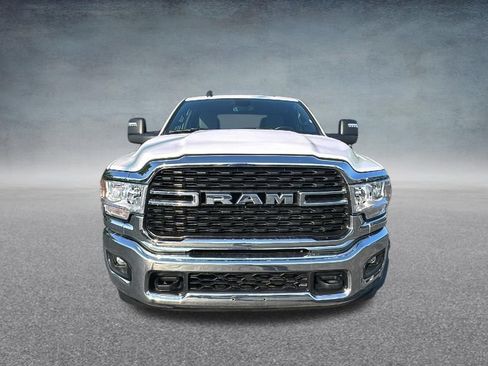 Used 2024 RAM 3500 Big Horn AWD/4WD image 4