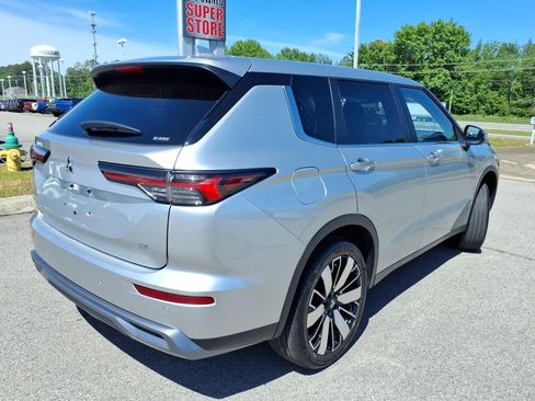 Used 2025 Mitsubishi Outlander SE AWD/4WD image 15