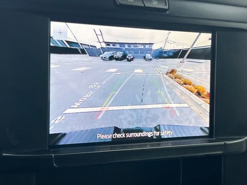 Used 2025 Ford F250 XLT w/ FX4 Off-Road Package image 22