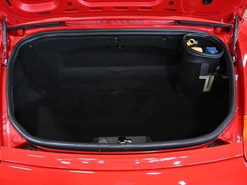 Used 2001 Porsche Boxster image 35