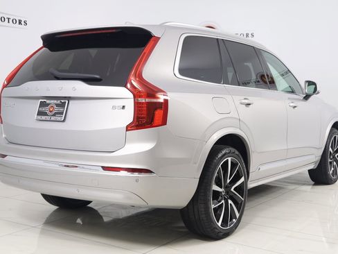 Used 2024 Volvo XC90 B5 Plus image 3