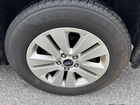 Used 2019 Subaru Outback 2.5i Premium AWD/4WD image 16
