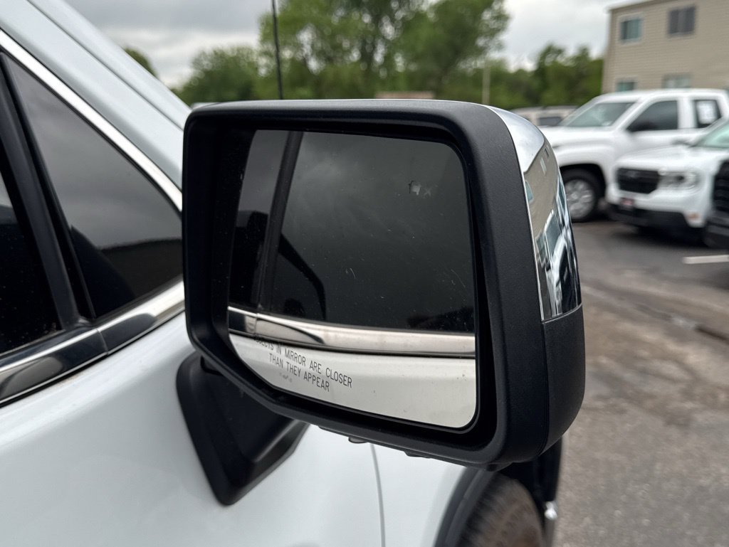 Used 2024 GMC Sierra 1500 SLT AWD/4WD image 42